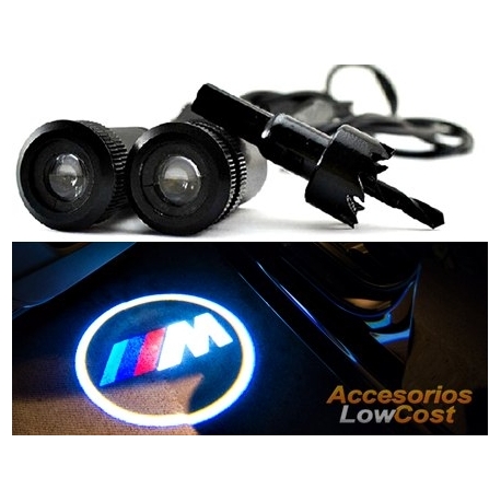 KIT DE DOS PROYECTORES LED LOGO M PARA PUERTAS DEL COCHE.