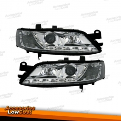 FAROS LUZ DIURNA CON MOLDIRA LED VECTRA 99-02 CRISTAL CLARO/CROMADO.