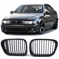 REJILLAS BMW E39,95-03 COMPLETA NEGRA