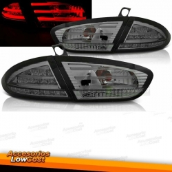 FAROLINS TRASEIROS CELIS LED / SEAT LEON 09-12 PRETO ESCURECIDO