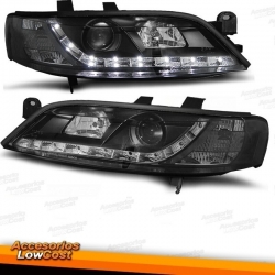 FAROS LUZ DIURNA LED OPEL VECTRA B 95-98. FONDO NEGRO.